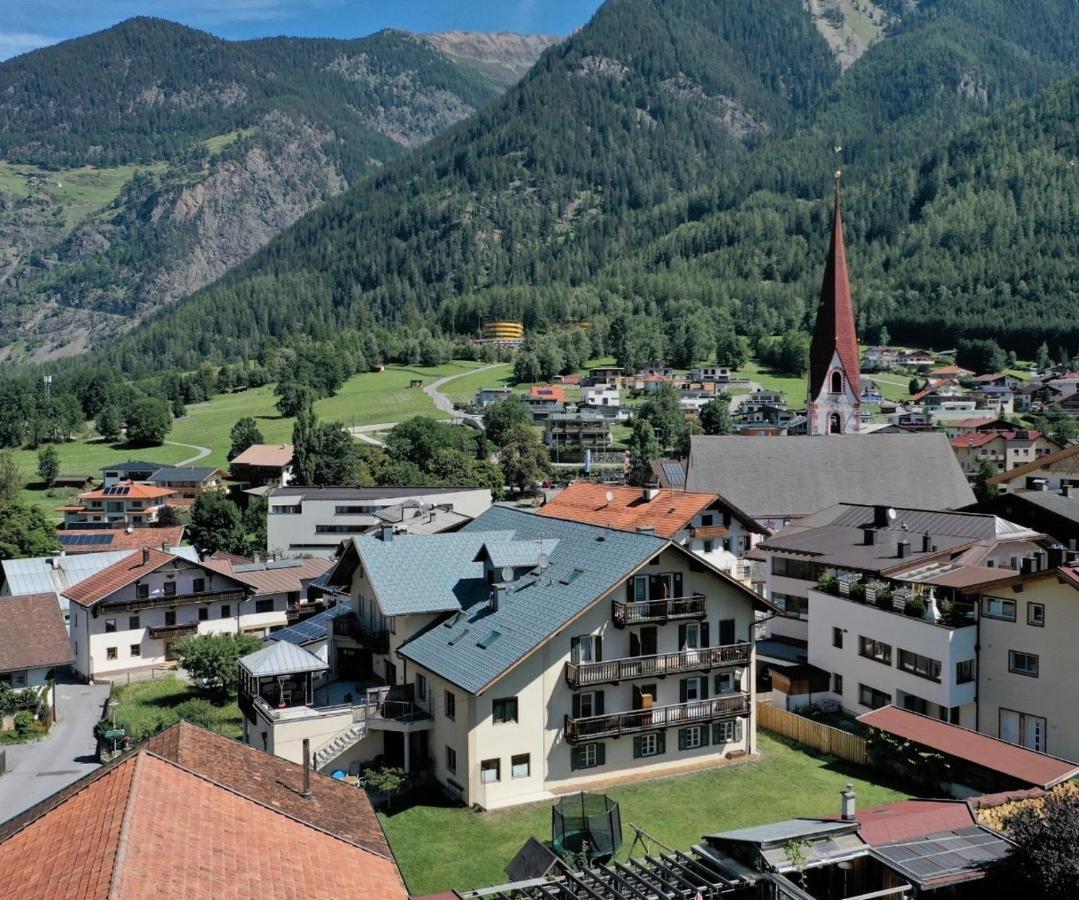 Marbergerhaus Umhausen Lägenhet Exteriör bild